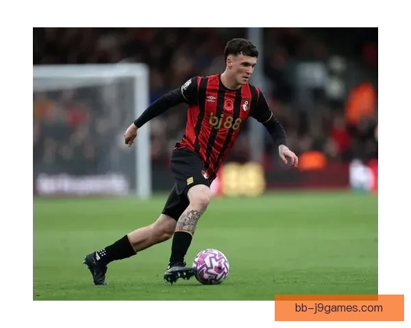 AC米兰免签皇家马德里青训边后卫阿莱克斯·希门尼斯加强防守潜力